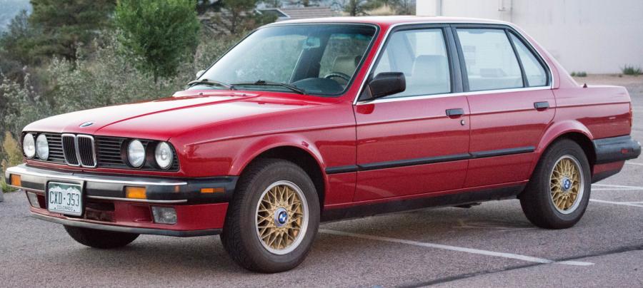 BMW 325 Sedan (E30) 1988 года  (фото 18 из 58)